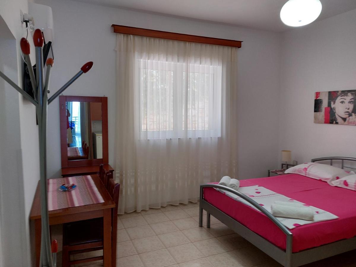 The Sun House Leilighet Sarandë Eksteriør bilde